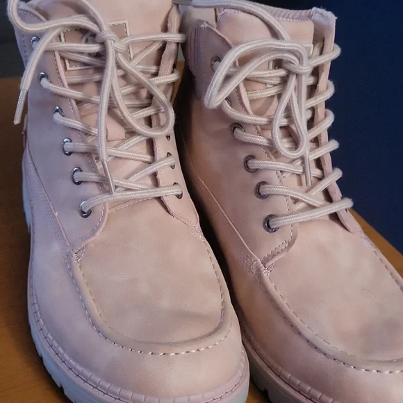 Pink Suede 11.5 Or 42 Outdoors Lace-Up Ankle Boots - Picture 2 of 12